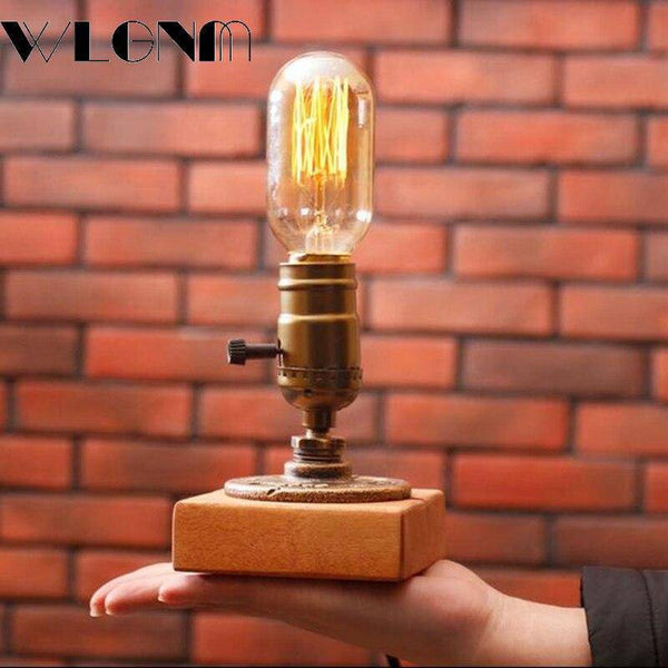 petite-et-grande-nuit-lumiere-ambiance-vintage-retro-indus-caisse-en-bois-recup-et-factory-ampoule-edison  – Décoration Récupération Vintage Industriel Factory Bois Palette 64  Pau/Oloron