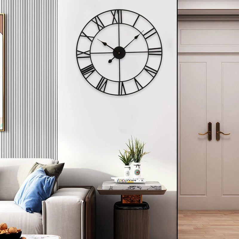 horloge murale vintage en métal silencieuse avec chiffres romains