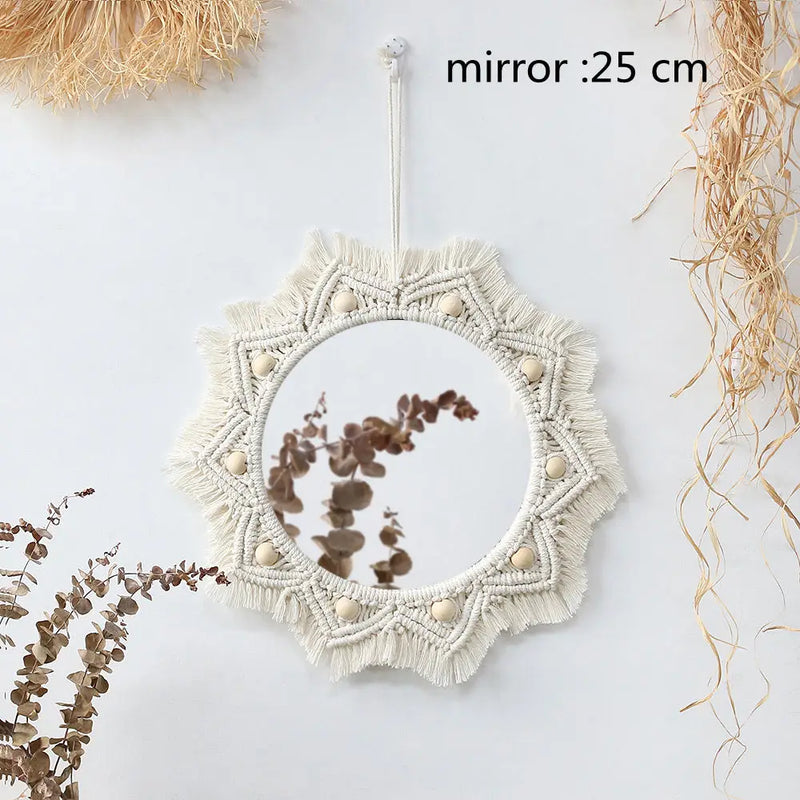 miroir mural en macramé style bohème pour décoration intérieure