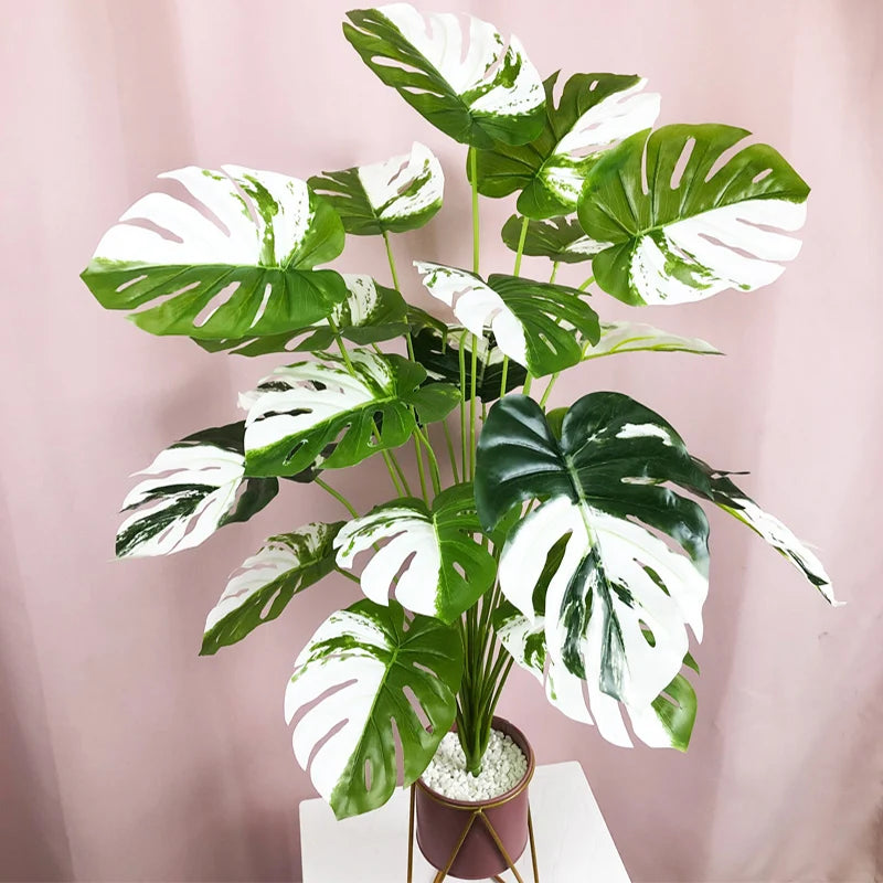 plantes monstera artificielles pour décoration tropicale et festive