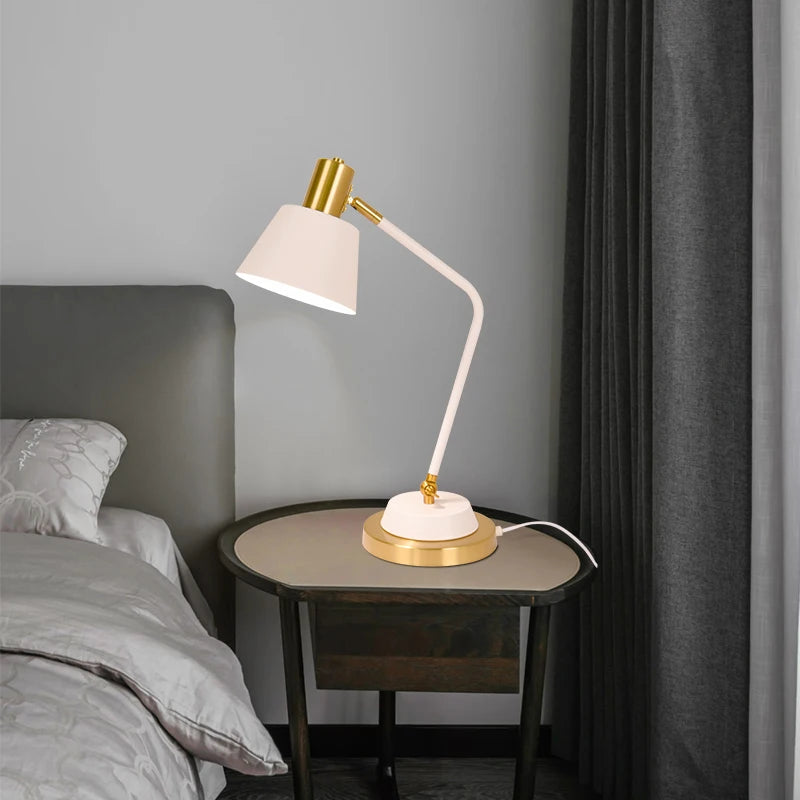 lampe à poser led nordique simple et romantique pour bureau et étude