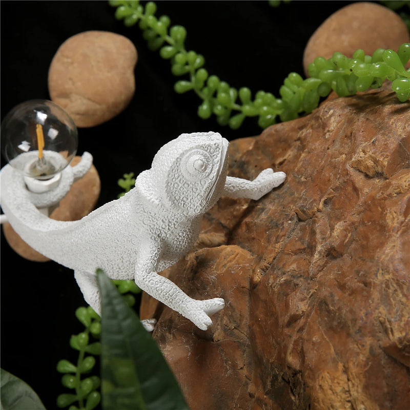 lampe de table led mignon lézard nordique en résine