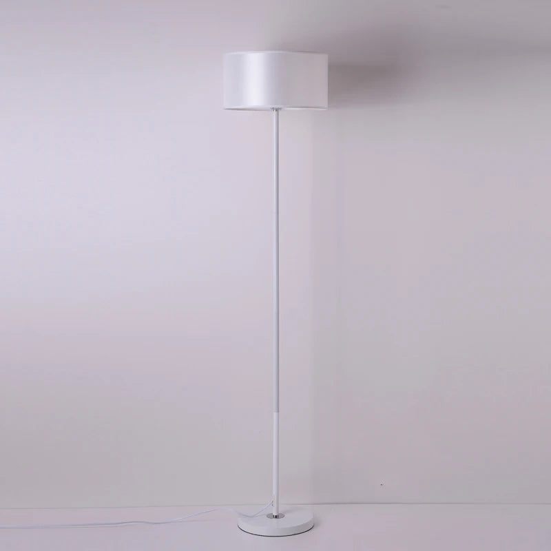 lampe de chevet minimaliste avec interrupteur à pied créatif