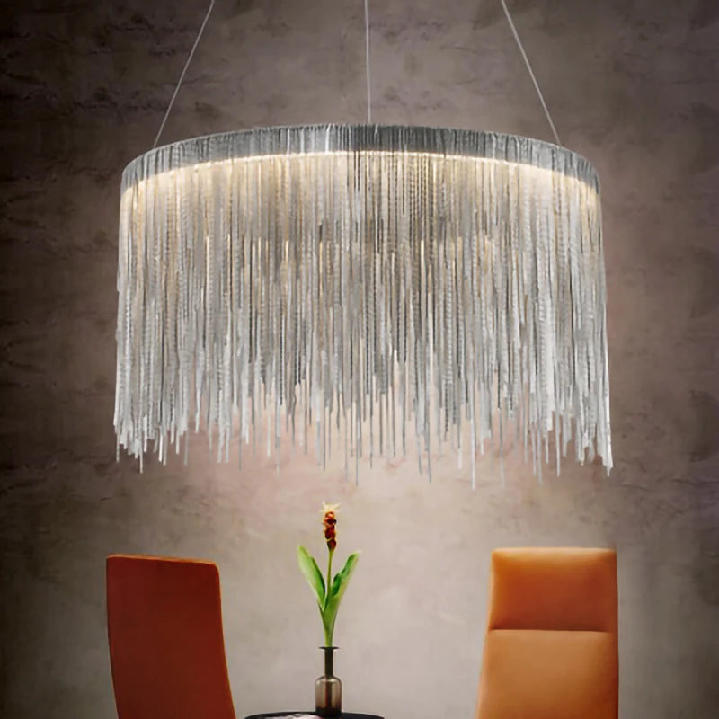 lustre moderne en aluminium avec pampilles rondes et éclairage led