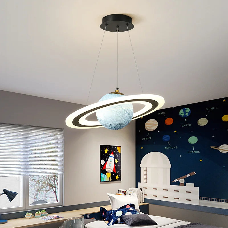 suspension design boule en verre pour décoration intérieure enfant