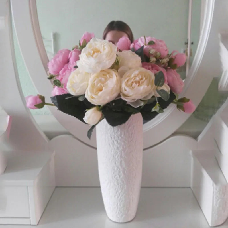 beau bouquet de fleurs artificielles pour mariage et décoration