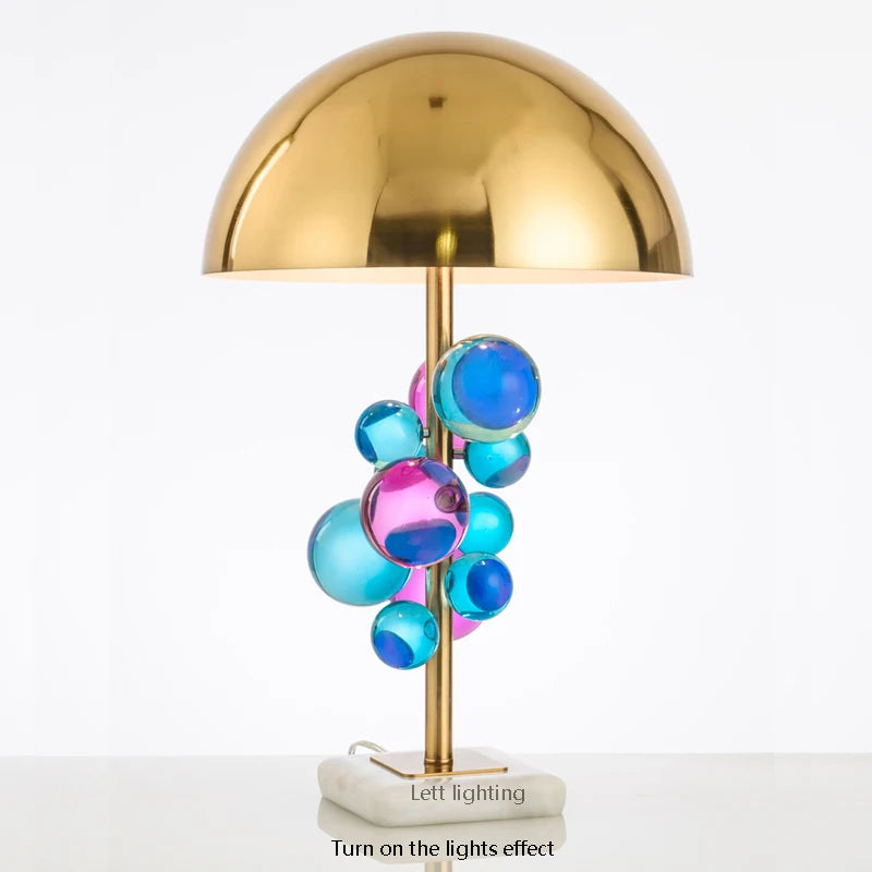 lampe à poser en cristal design pour intérieur moderne