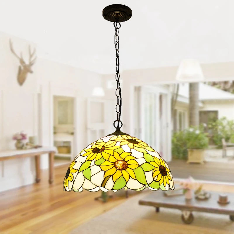 lustre en verre tiffany avec tournesols pour éclairage tendance