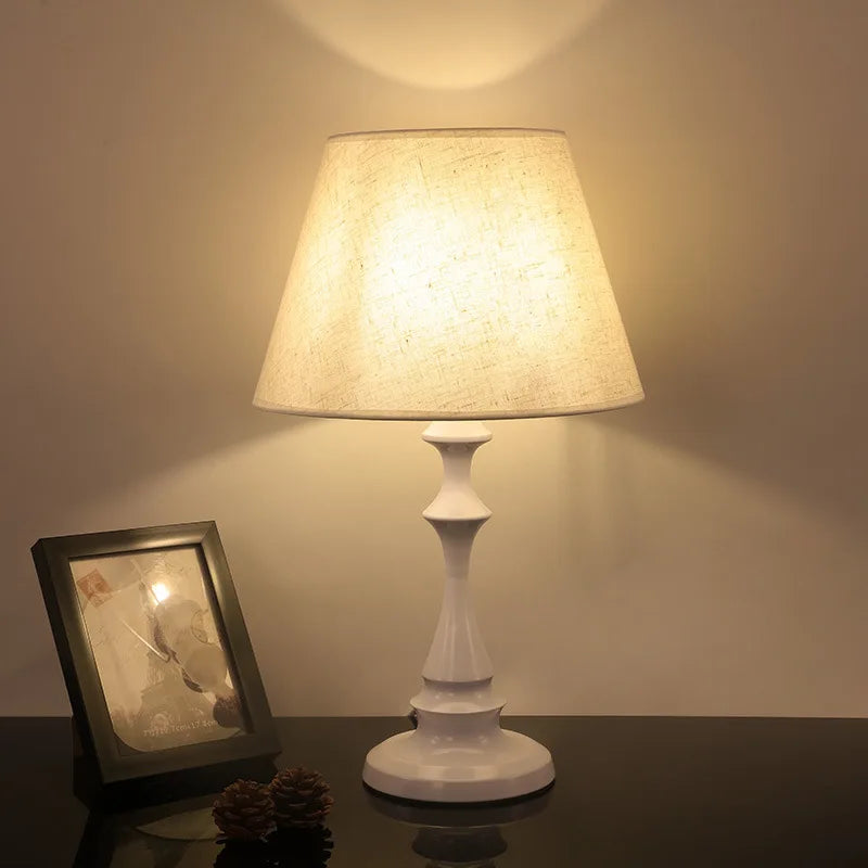 lampe de table polyvalente pour chambre hôtel et bureau