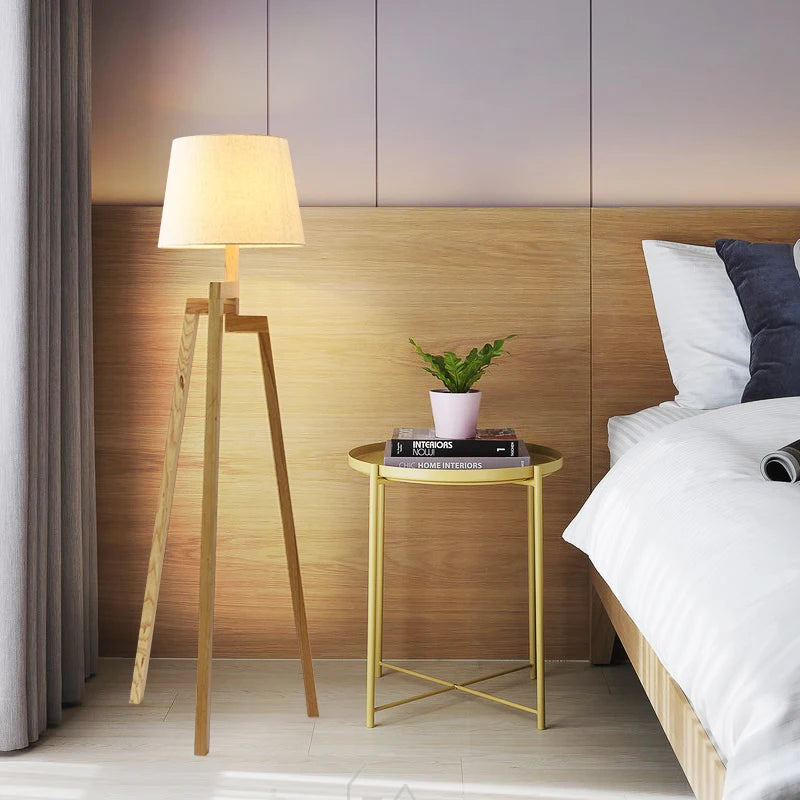 lampadaire nordique en bois design créatif à trois pieds