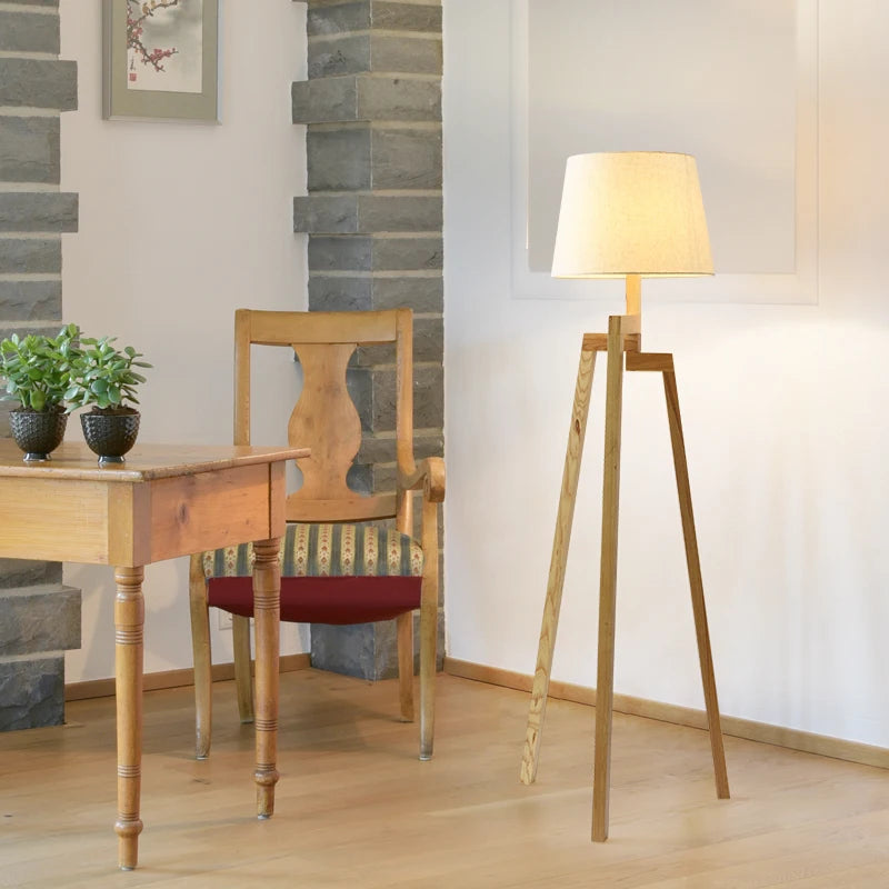 lampadaire nordique en bois design créatif à trois pieds