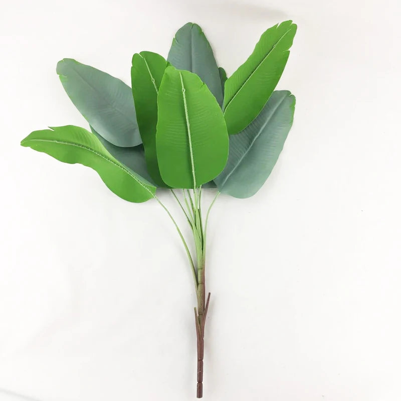 grandes plantes artificielles monstera et bananier pour décoration intérieure