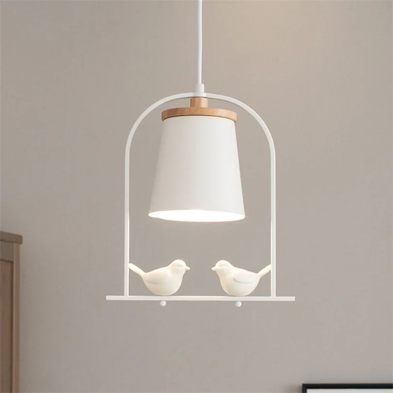 suspension moderne minimaliste pour intérieur design élégant