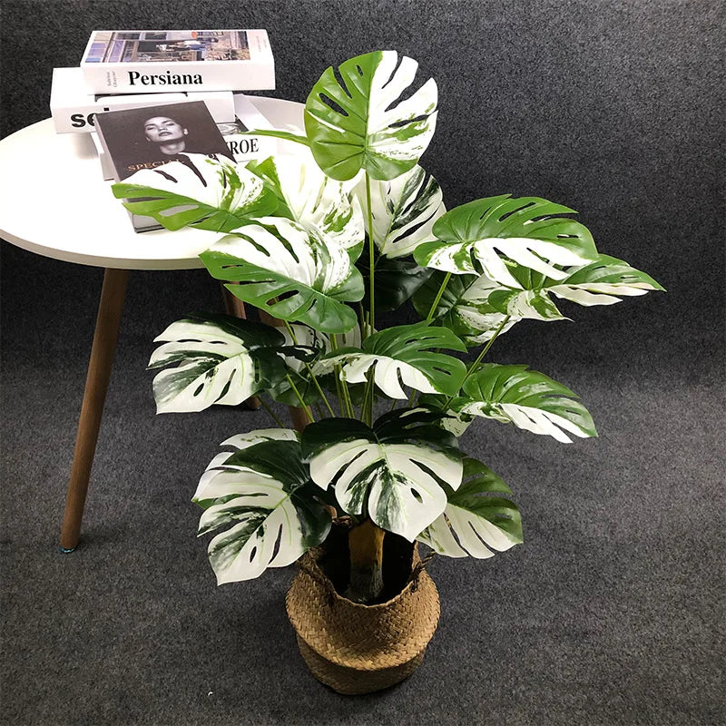 grandes plantes artificielles avec feuilles de palmier décoratives