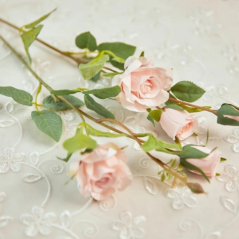 fleurs de roses artificielles en soie pour mariage et décoration