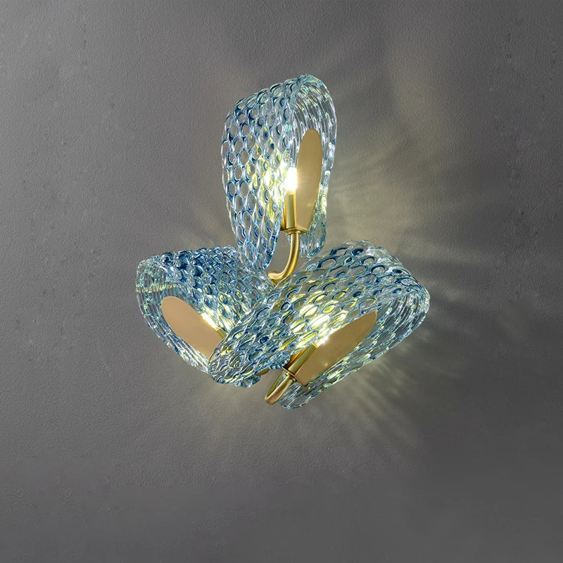 lustre art déco en cuivre et bleu pour intérieur élégant