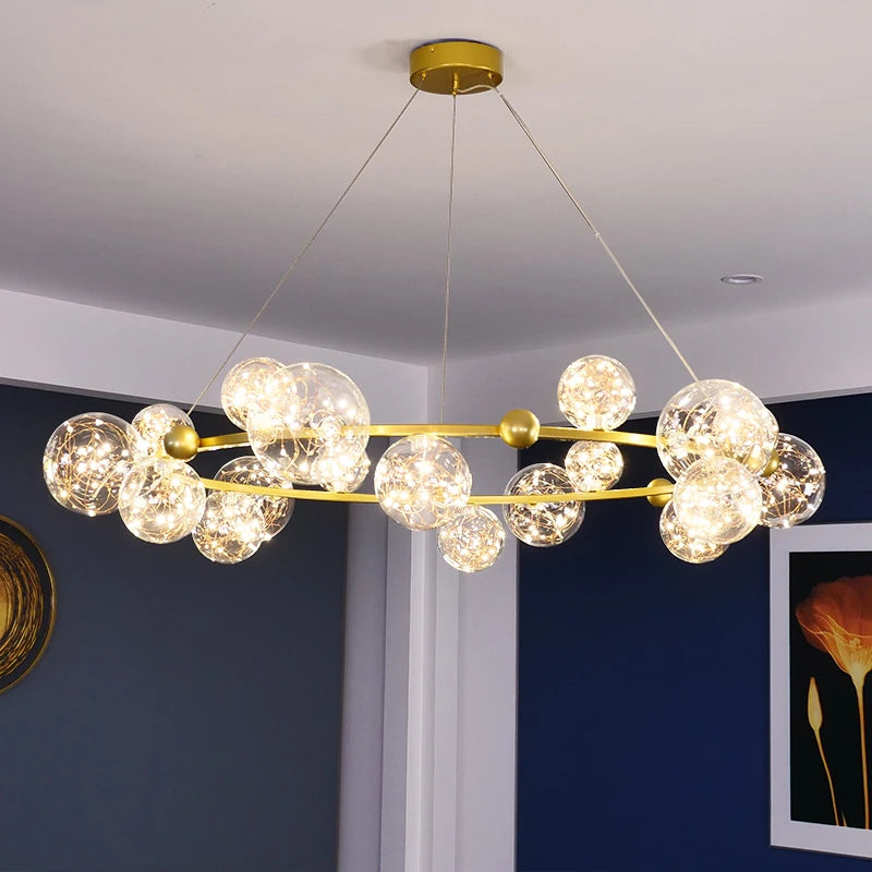 lustre moderne de luxe avec anneaux led et boule de verre