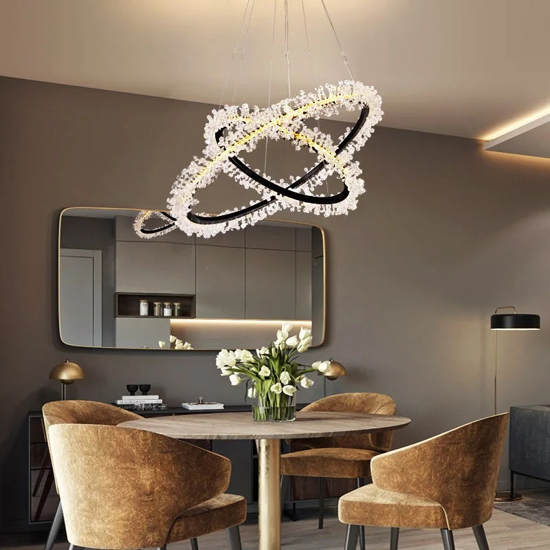 suspension en cristal design nordique pour intérieur moderne