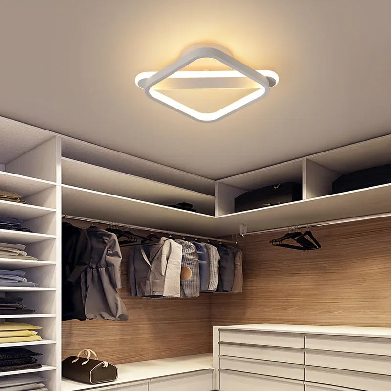 plafonnier led design moderne pour intérieur lumineux et élégant