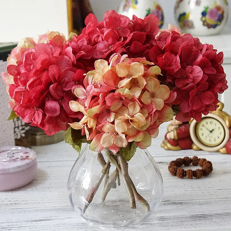 bouquet d'hortensias en soie pour décoration intérieure et mariage