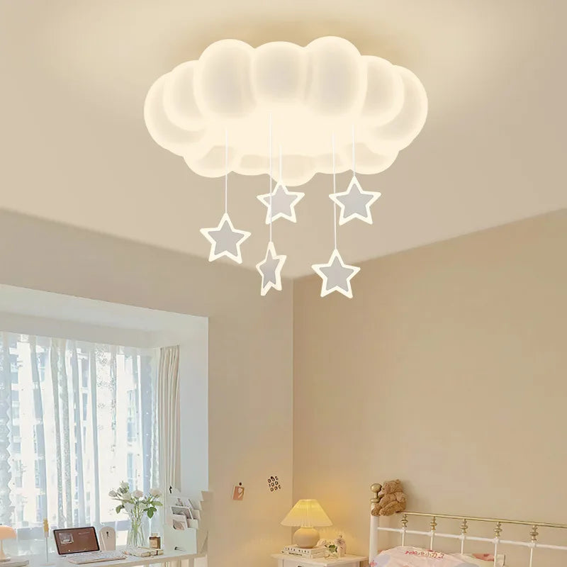 lustre moderne nuages romantique pour chambre enfant décoration intérieur