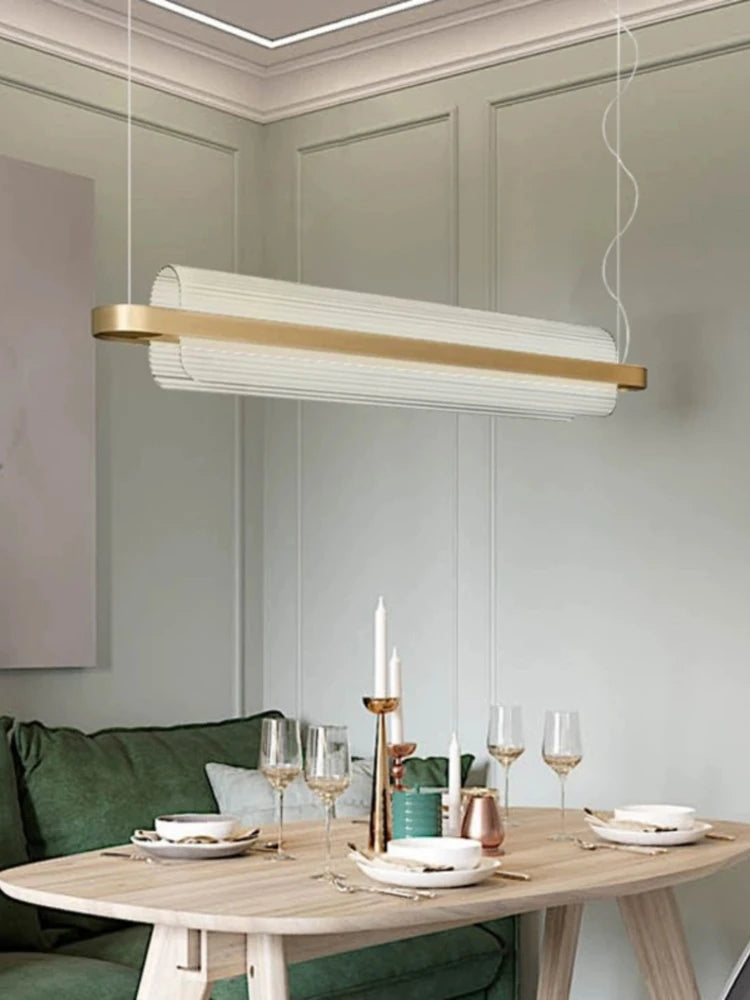 lustre minimaliste long pour restaurant café ou bureau créatif