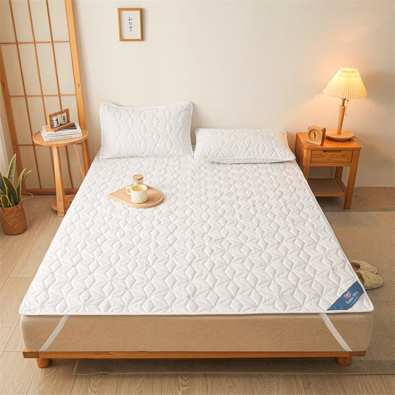 protège-matelas imperméable et silencieux avec sangles élastiques