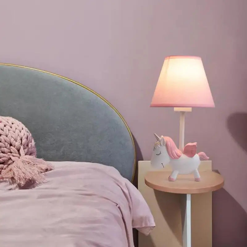 lustre licorne pour jardin d'enfants et chambre à coucher