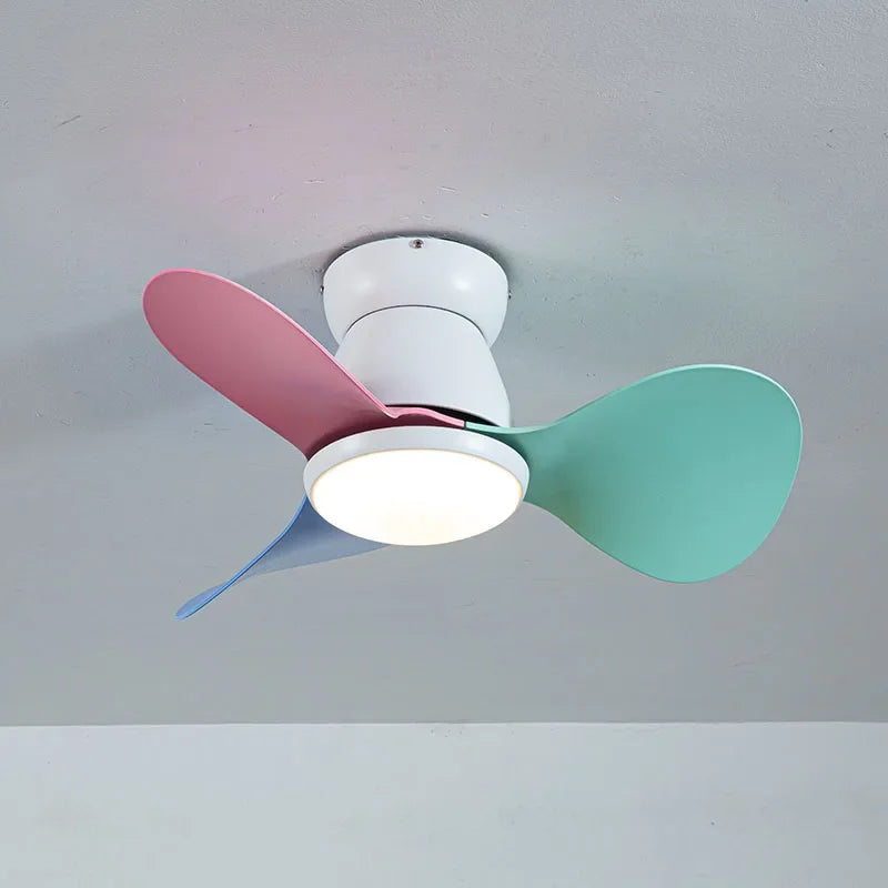 ventilateur de plafond moderne avec télécommande pour la maison