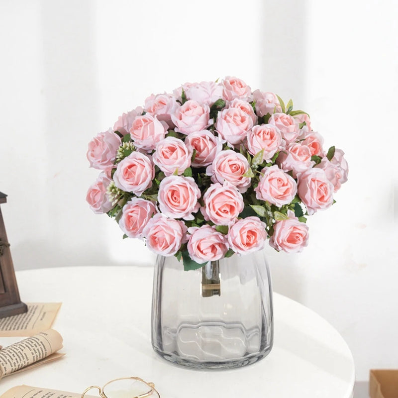 bouquet de roses artificielles en soie pour décorations et événements festifs