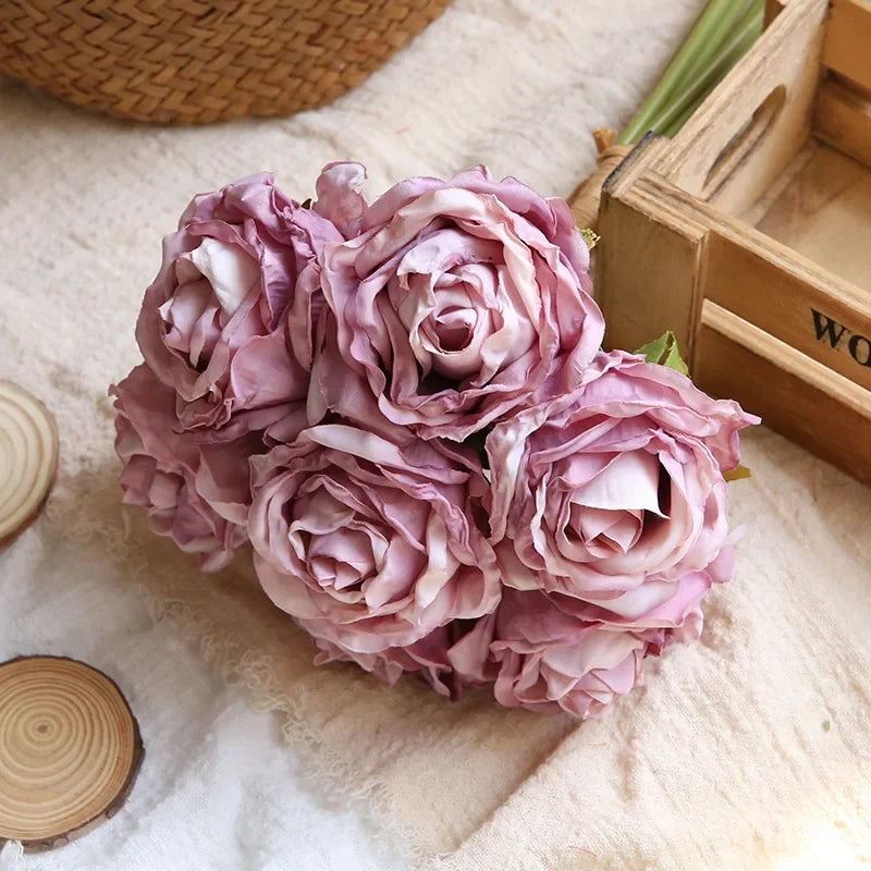 bouquet de roses artificielles pour décoration et photographie