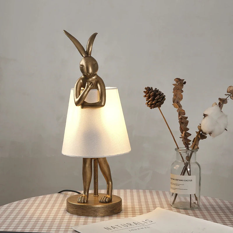 lampe de bureau lapin en résine design rétro pour décoration intérieure