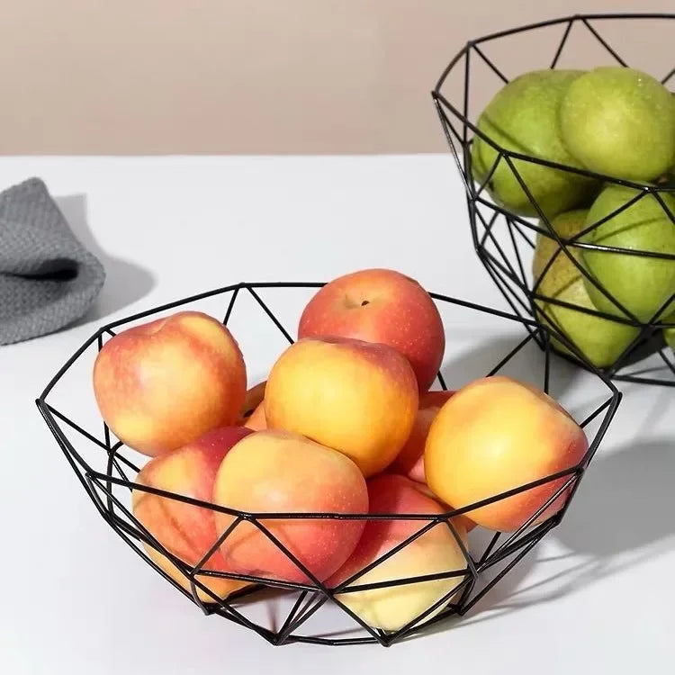 panier à fruits en métal pour rangement nordique et organisation