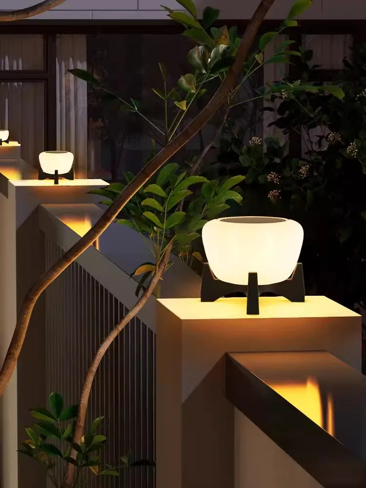 lampes solaires de jardin modernes pour extérieur villa