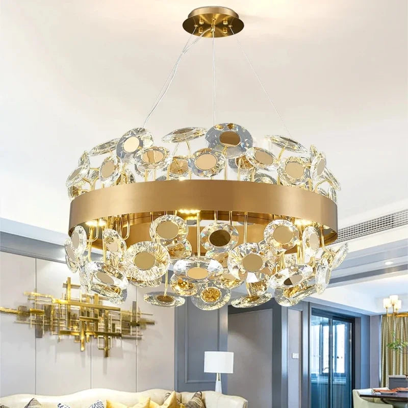 lustre en cristal design italien pour décoration intérieure élégante