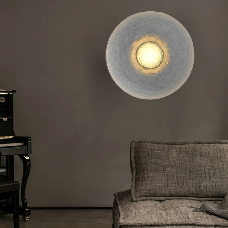 lampe circulaire design pour intérieur moderne en résine transparente