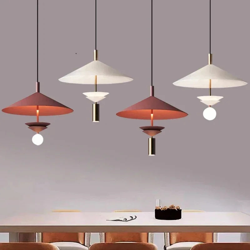 lustre moderne en métal design nordique pour éclairage intérieur