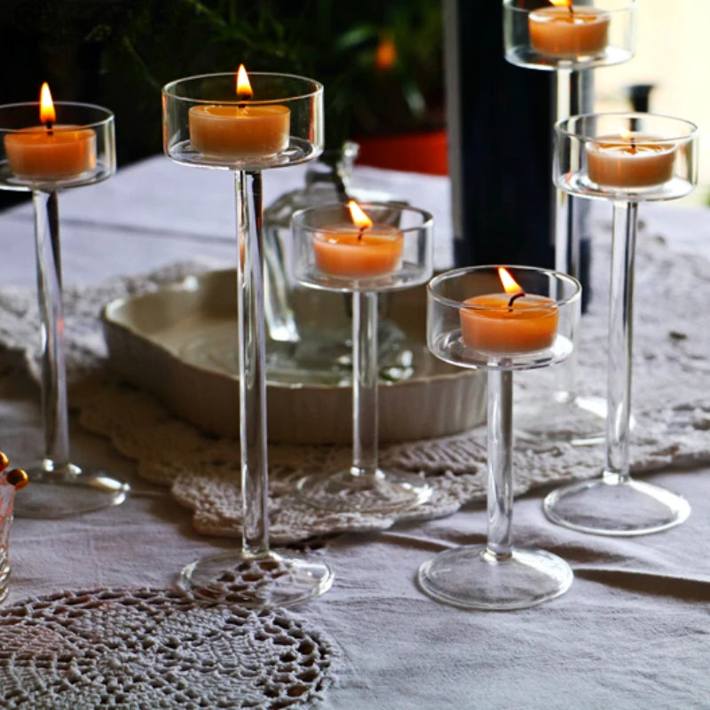 ensemble de bougeoirs en verre pour décoration de table élégante