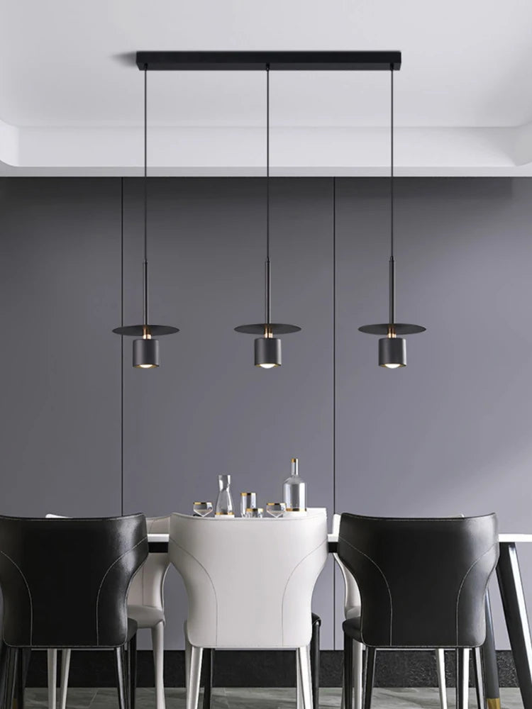 lustre moderne en fer noir pour décoration intérieure élégante