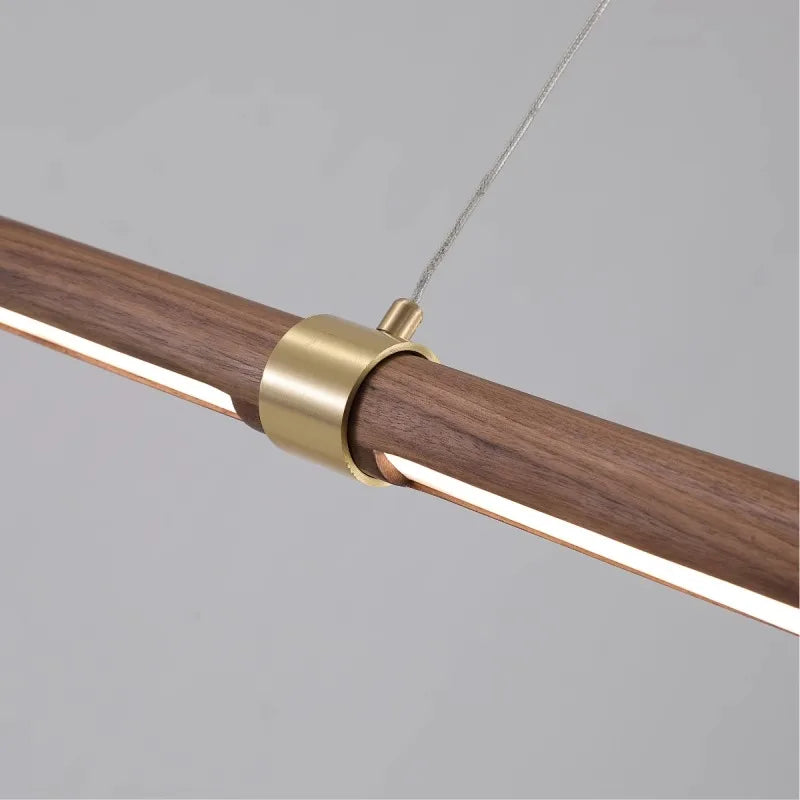 lustre long en bois avec éclairage led suspendu