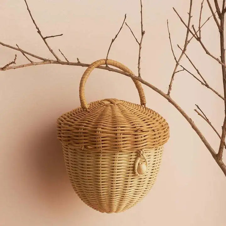 panier en rotin mignon pour pique-nique et décoration enfants