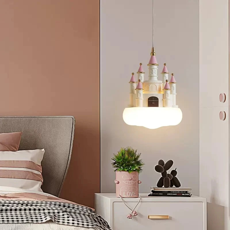 lustre romantique pour chambre d'enfant moderne et chaleureux