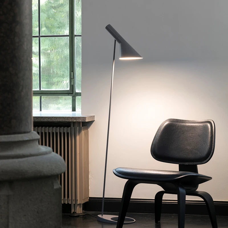 lampadaire design nordique moderne pour décoration intérieure