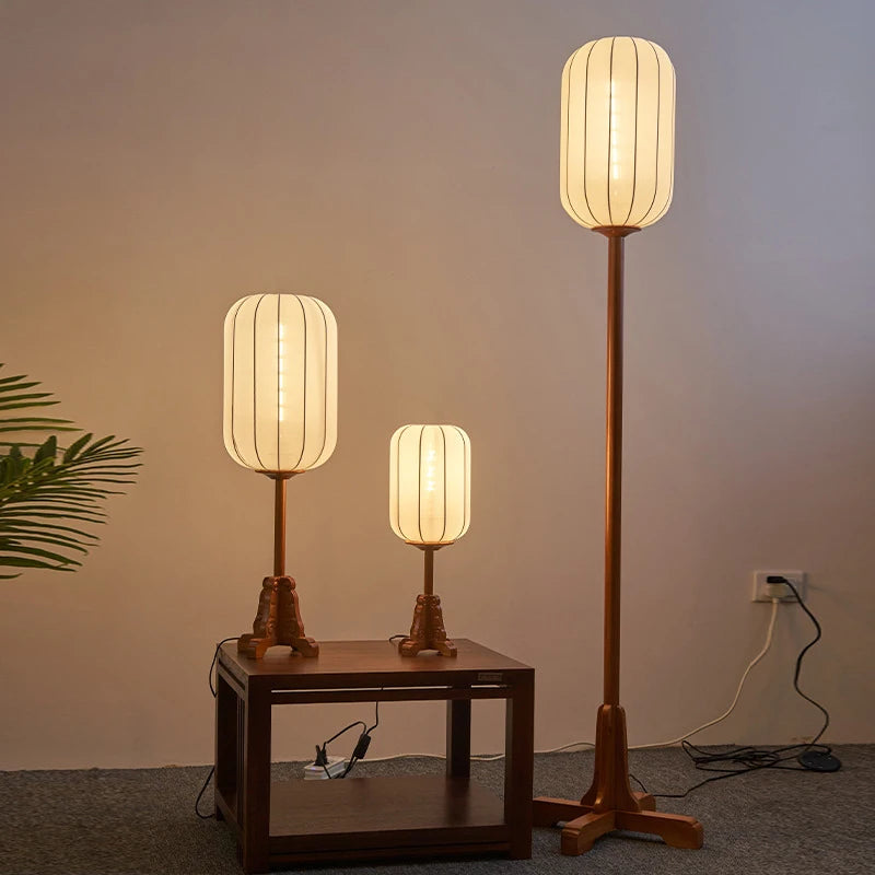 lampadaire classique en bois pour décoration intérieure moderne