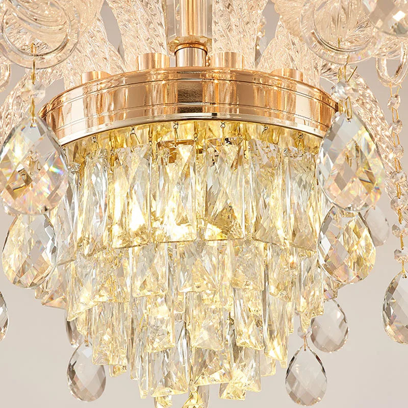 lustre en cristal design pour un éclairage élégant et raffiné