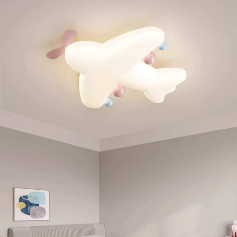 plafonnier mignon en forme d'avion pour enfant romantique et simple