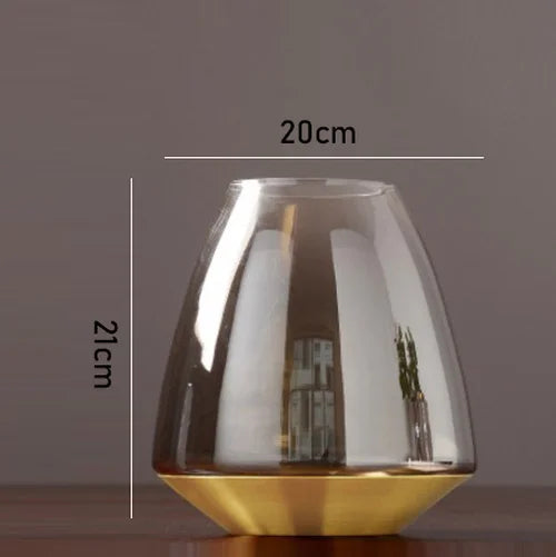 vase en verre moderne avec base métallique pour décoration florale