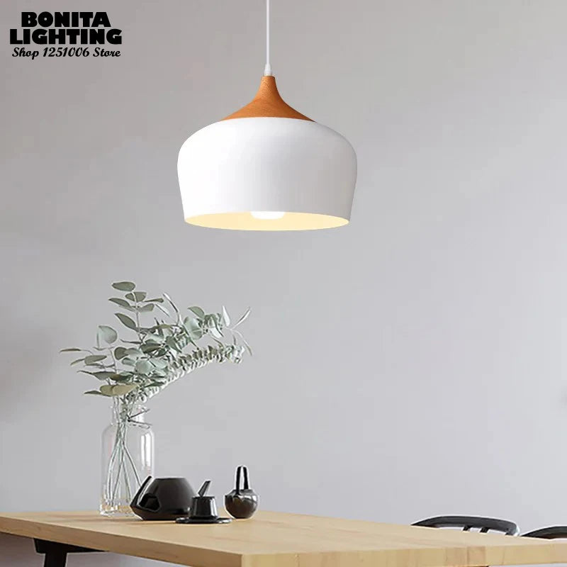 lustre en bois design nordique pour éclairage moderne