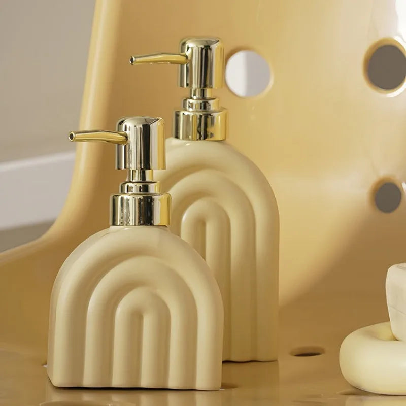 distributeur de savon en céramique pour shampoing et eau portable