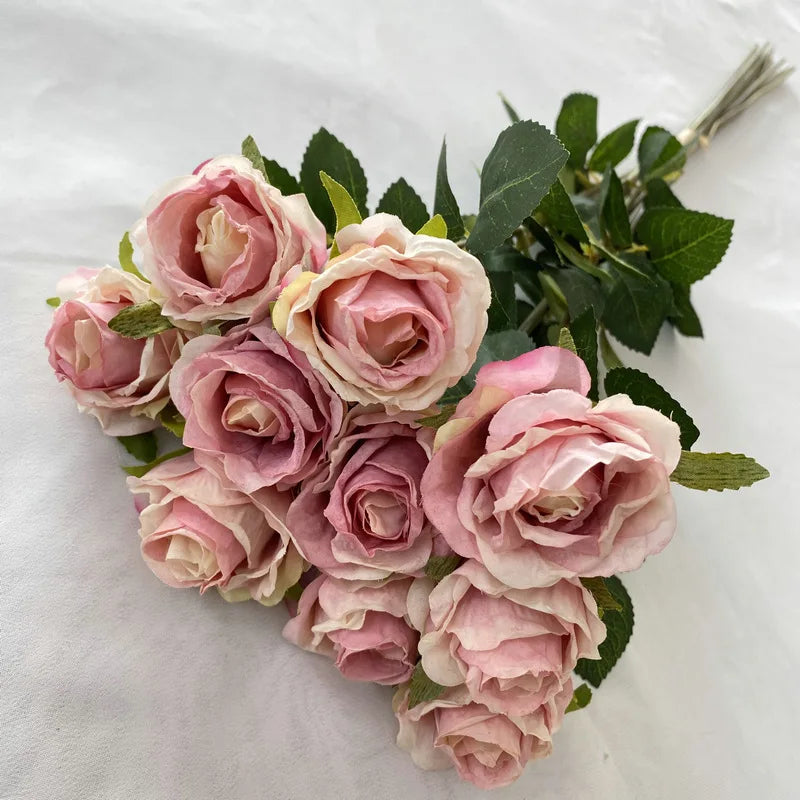 bouquet de roses artificielles pour décoration de mariage et jardin